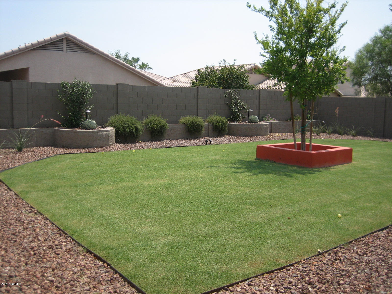 9561 West Hatcher Road Peoria, AZ 85345 - Photo 11 of 28 Backyard