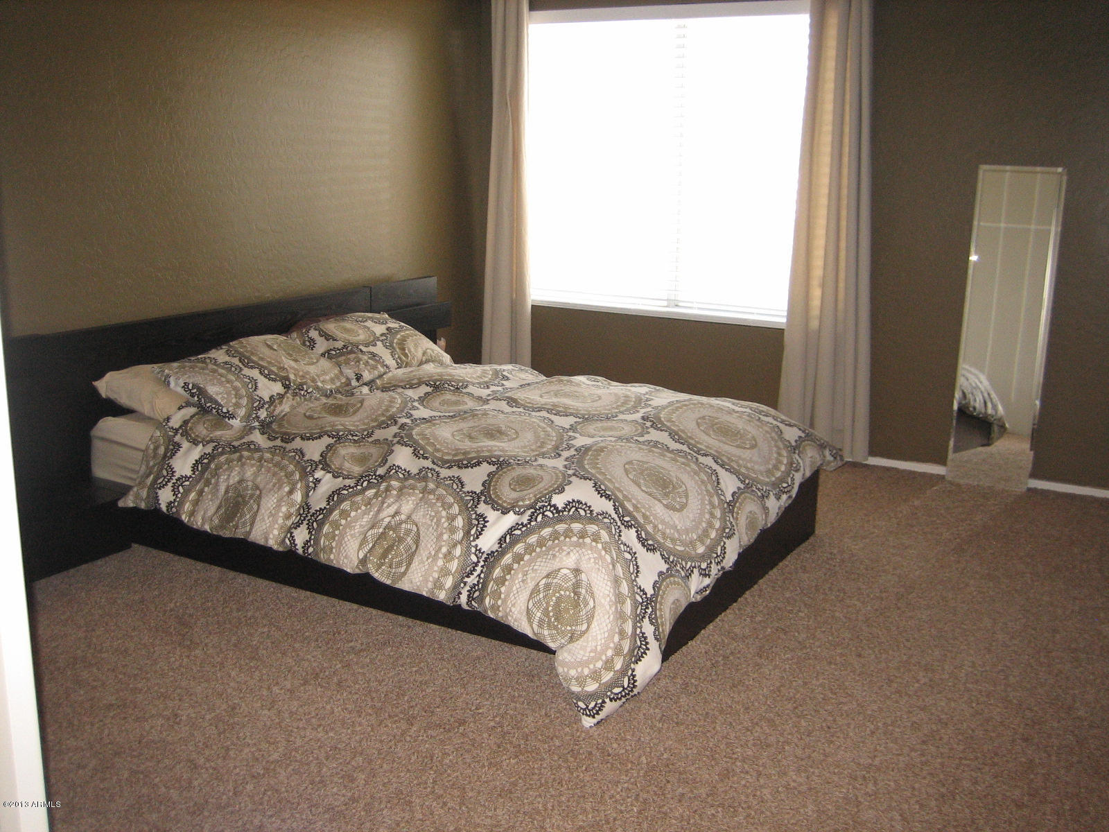 9561 West Hatcher Road Peoria, AZ 85345 - Photo 15 of 28 Master bedroom
