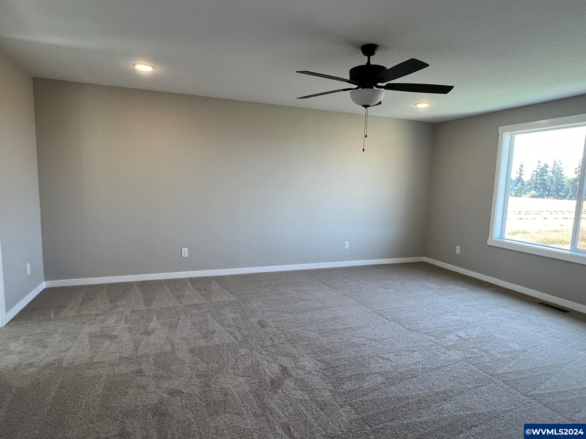 11227 Blueberry Loop Donald, OR 97020 - Photo 13 of 20 Gallery Image 13