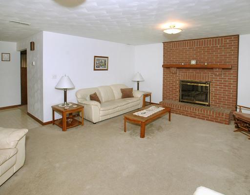 3945 Sardis Road Plum, PA 15239 - Photo 8 of 18 Family Room.