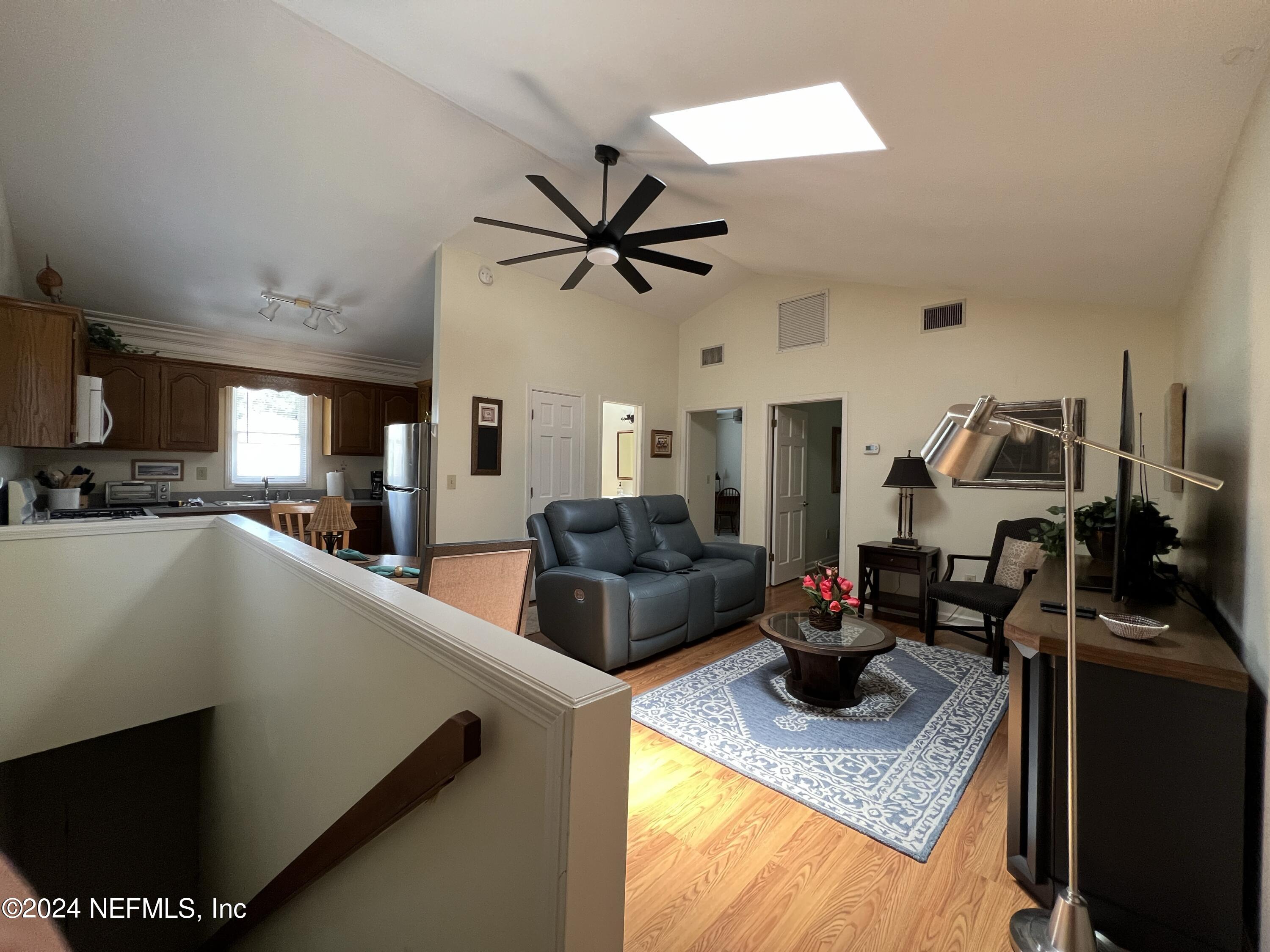 3022 Riverside Avenue, Unit CARRIAGE HOUSE Jacksonville, FL 32205 - Photo 3 of 24 IMG_6290