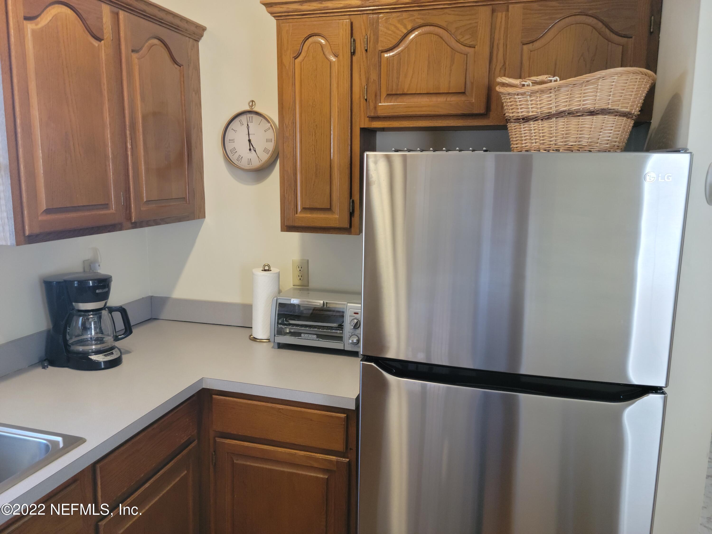 3022 Riverside Avenue, Unit CARRIAGE HOUSE Jacksonville, FL 32205 - Photo 7 of 24 20221006_165713