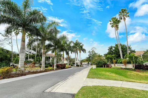 $2,350 | 8375 Glen Rose Way, Unit 211, Sarasota, FL 34238