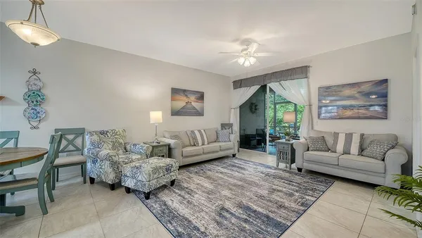 $2,350 | 8375 Glen Rose Way, Unit 211, Sarasota, FL 34238