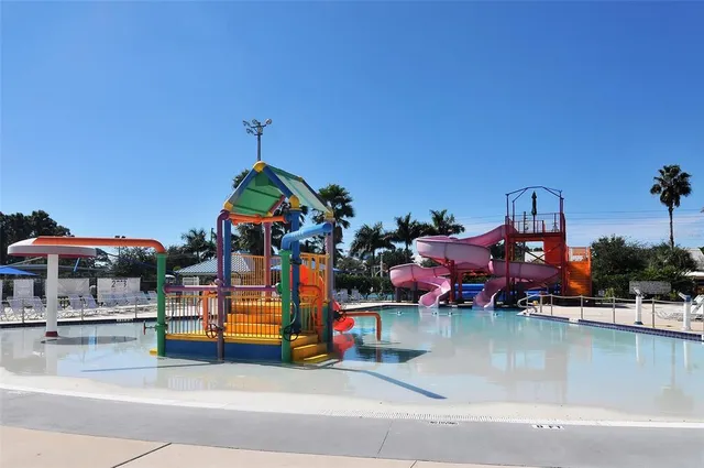 $3,800 | 8375 Glen Rose Way, Unit 211, Sarasota, FL 34238