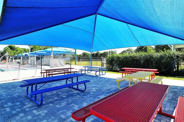 $3,800 | 8375 Glen Rose Way, Unit 211, Sarasota, FL 34238