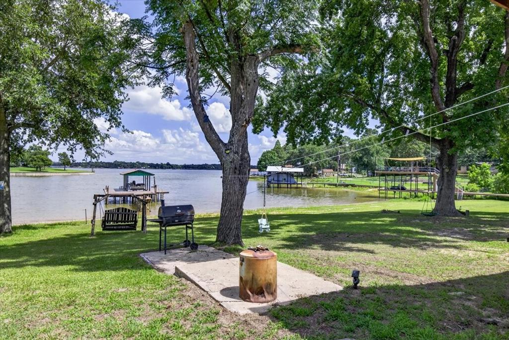 114 Meandering Way Mabank, TX 75156 - Photo 6 of 18