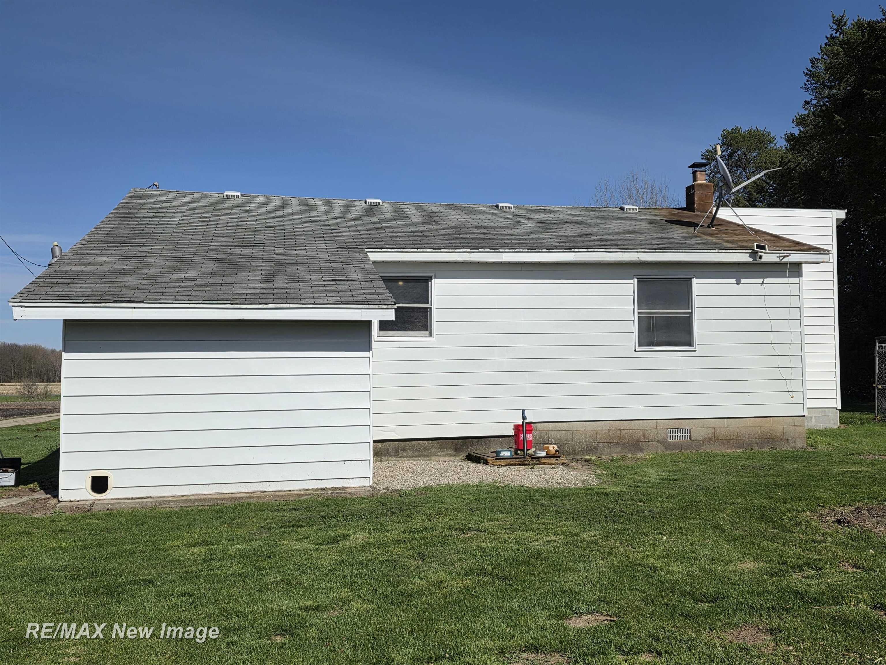 13740 South Merrill Road Brant, MI 48614 - Photo 15 of 18