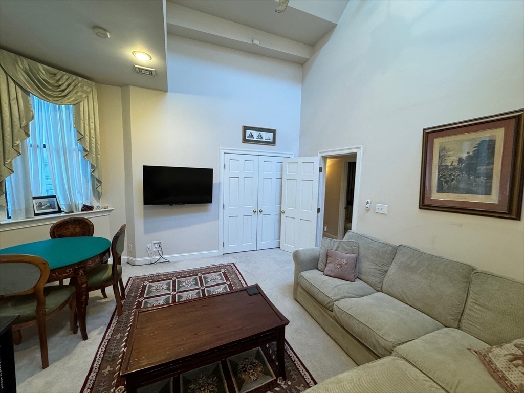 132 Boylston Street, Unit 5 Boston, MA 02116 - Photo 14 of 23