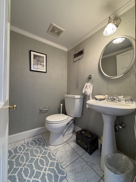 132 Boylston Street, Unit 5 Boston, MA 02116 - Photo 17 of 23