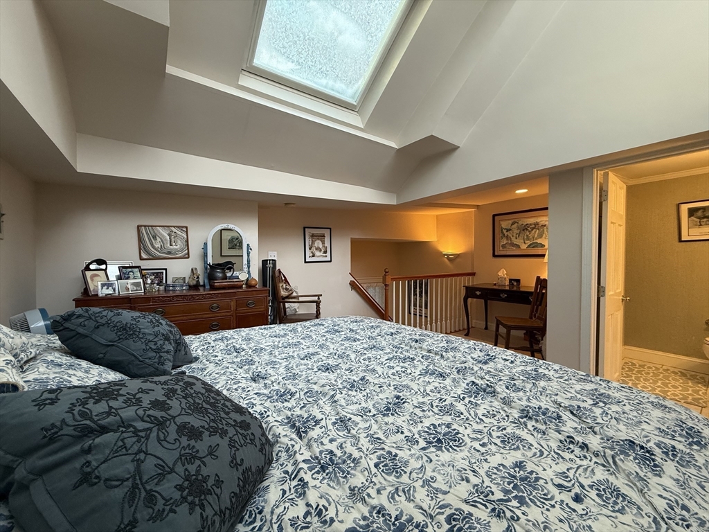 132 Boylston Street, Unit 5 Boston, MA 02116 - Photo 23 of 23