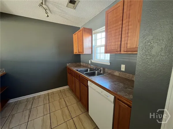 $1,695 | 57 Bearing Circle, Port Wentworth, GA 31407