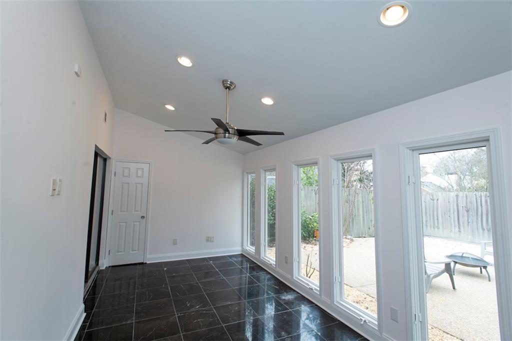 470 Forestgate Court Atlanta, GA 30350 - Photo 8 of 37