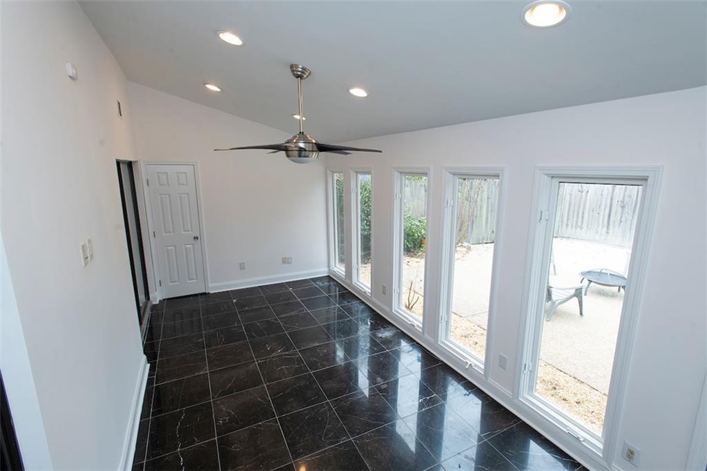 470 Forestgate Court Atlanta, GA 30350 - Photo 9 of 37