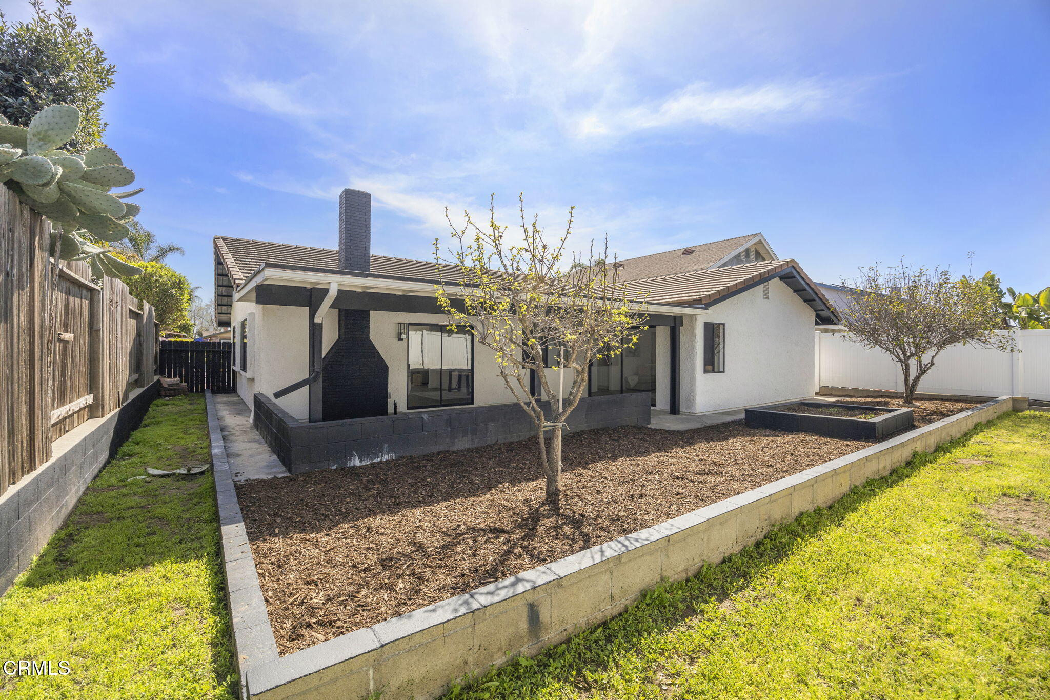 921 Juneberry Place Oxnard, CA 93036 - Photo 20 of 20 a view of a house with entertaining space