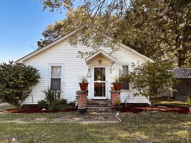 $155,000 | 1214 East Lincoln Street, Tullahoma, TN 37388