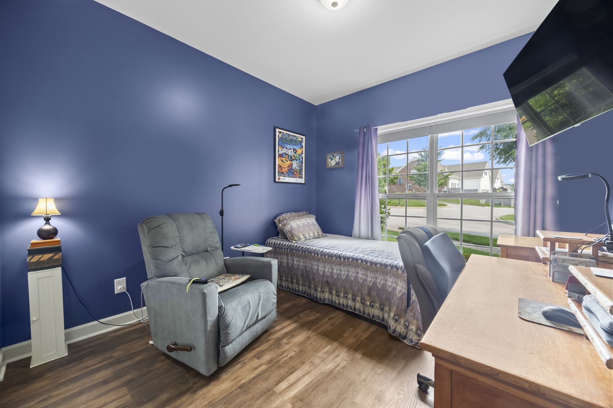 1305 Decatur Circle Franklin, TN 37067 - Photo 13 of 29 a living room with furniture and a flat screen tv