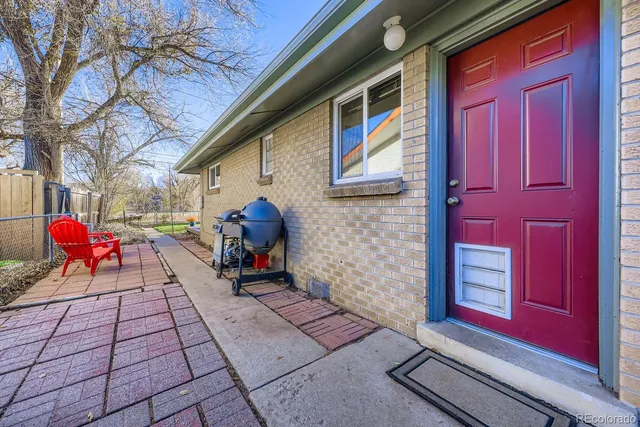 $385,000 | 8748 West 46th Avenue, Wheat Ridge, CO 80033