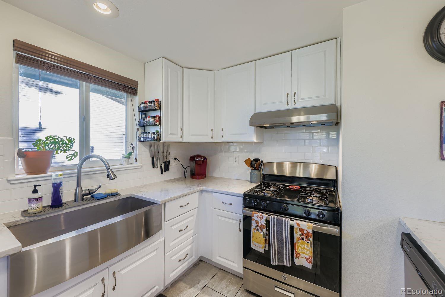 8748 West 46th Avenue Wheat Ridge, CO 80033 - Photo 8 of 21