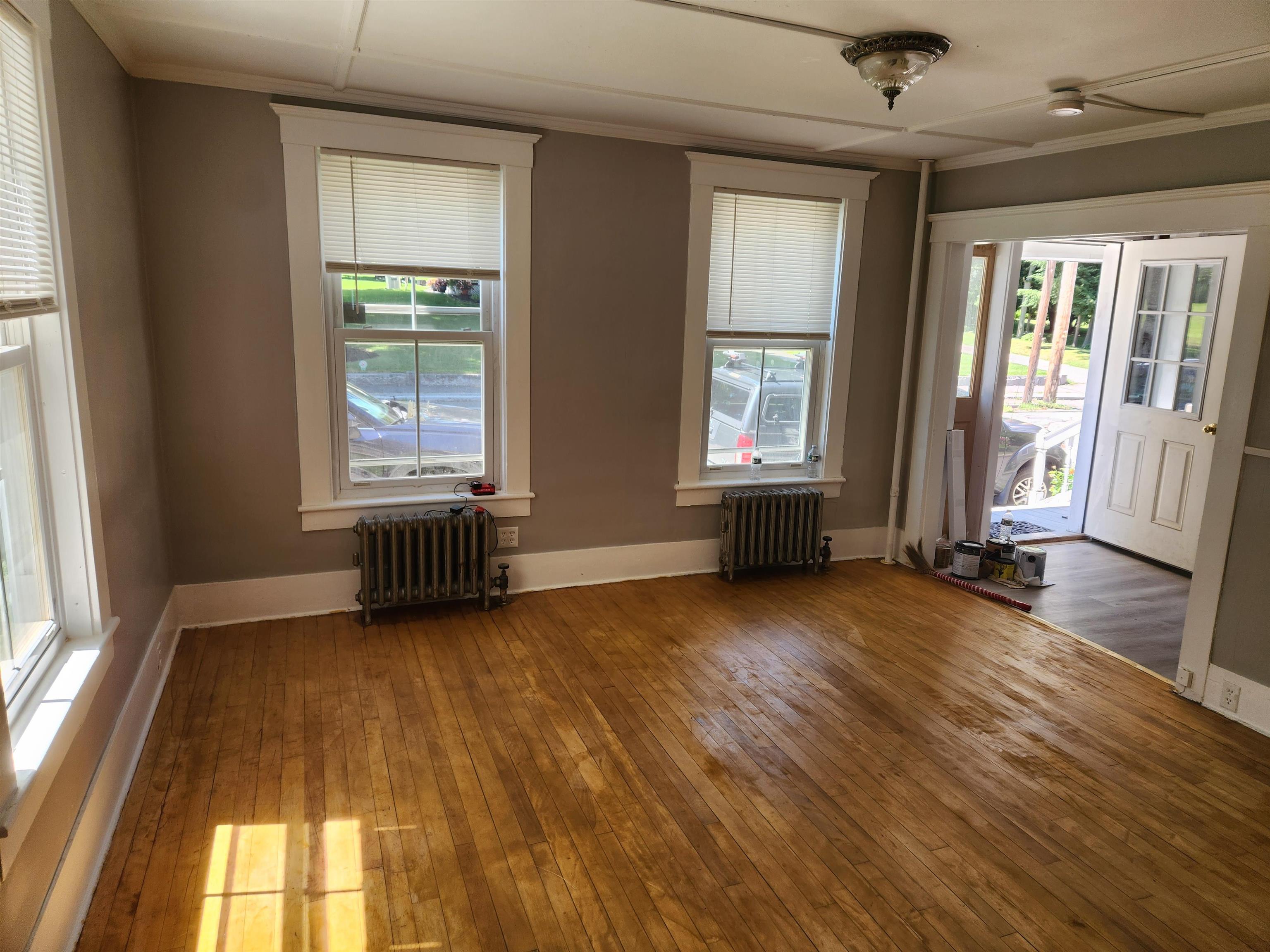 25 South Spring Street Concord, NH 03301 - Photo 5 of 11 Gallery Image 5