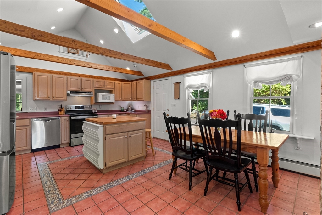 41 Washington Street Topsfield, MA 01983 - Photo 14 of 40