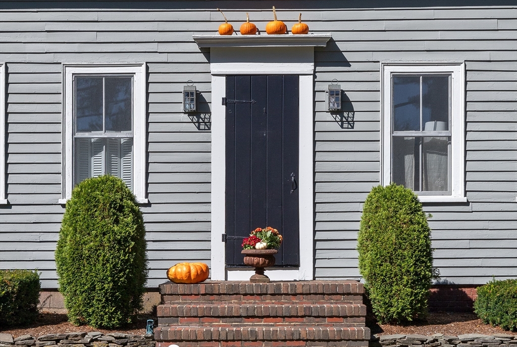 41 Washington Street Topsfield, MA 01983 - Photo 5 of 40