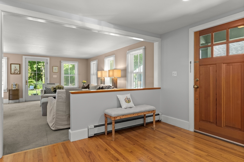 41 Washington Street Topsfield, MA 01983 - Photo 7 of 40