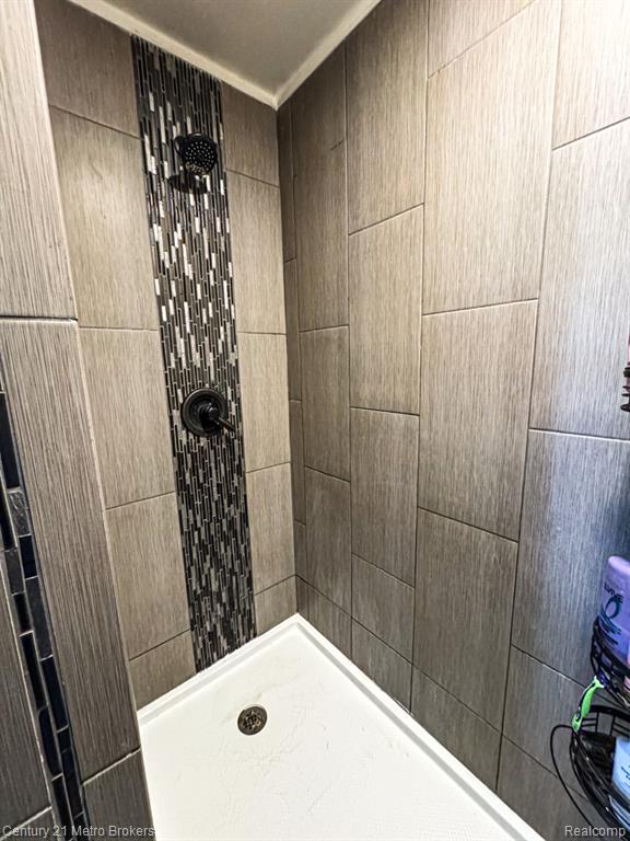 433 Dutch Mill Drive Flushing, MI 48433 - Photo 9 of 26
