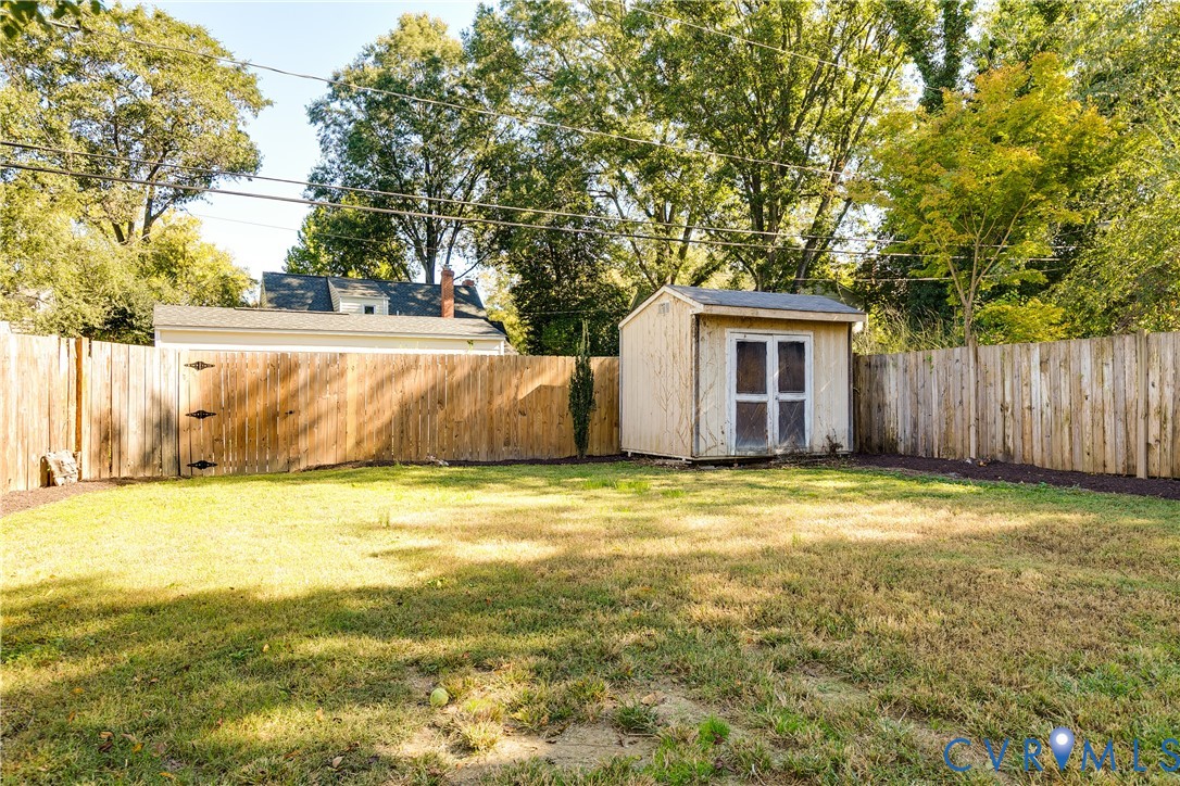4808 Stuart Avenue Richmond, VA 23226 - Photo 39 of 41 a view of an outdoor space and yard