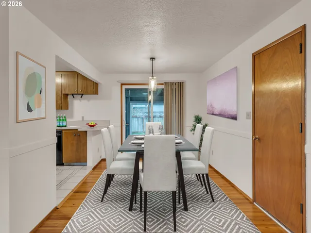 $279,000 | 1749 Thompson Road, Woodburn, OR 97071