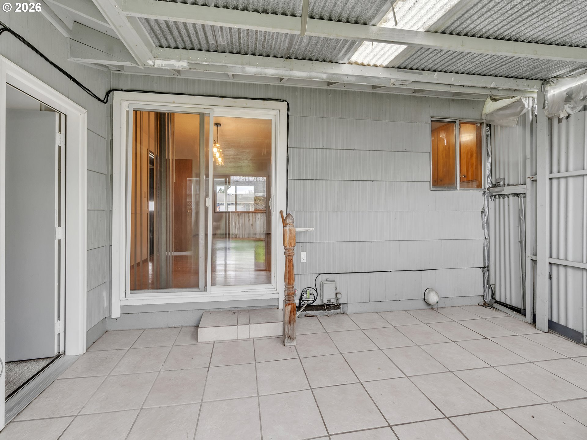 1749 Thompson Road Woodburn, OR 97071 - Photo 29 of 33 a view of a entryway door