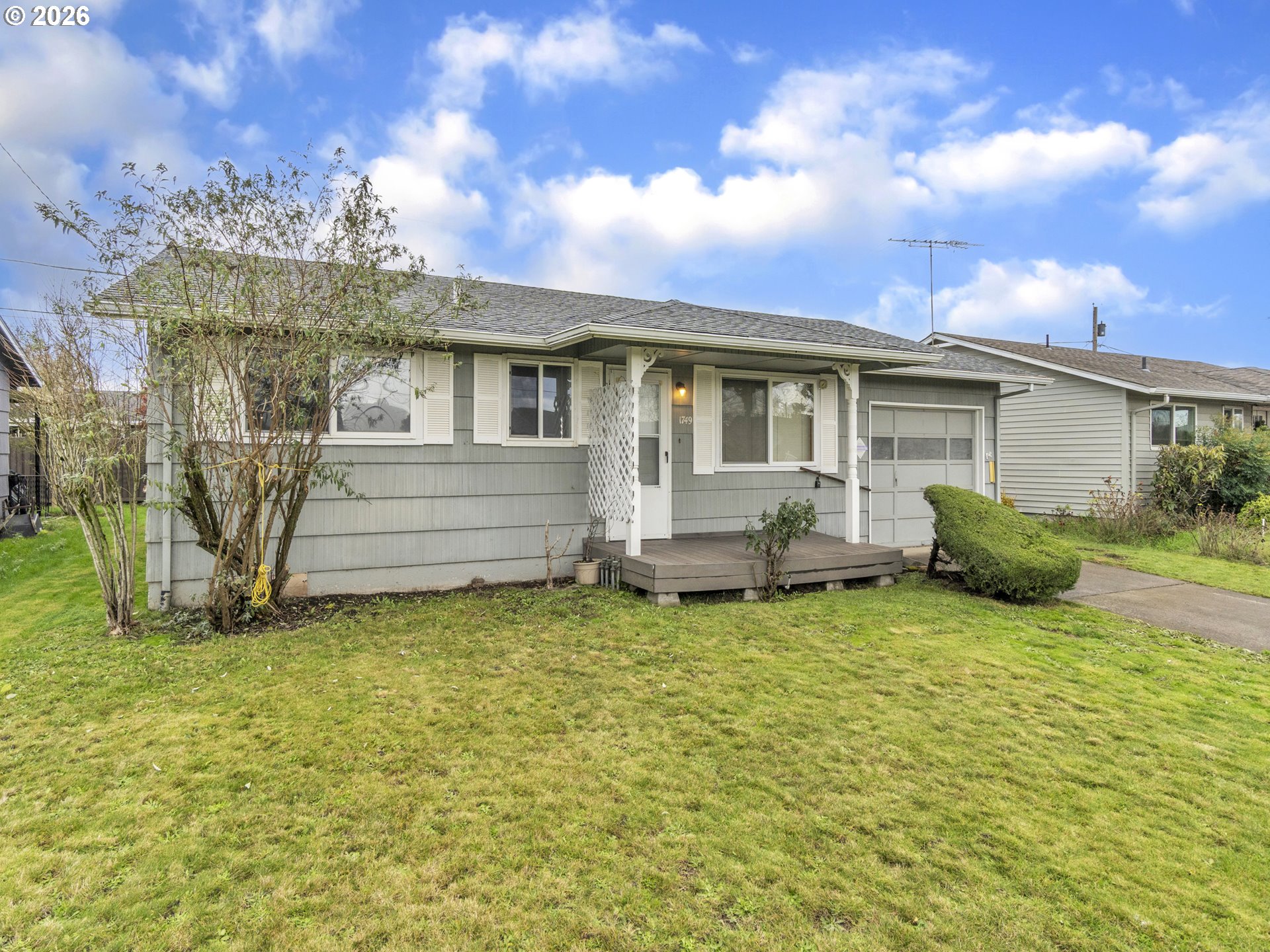 1749 Thompson Road Woodburn, OR 97071 - Photo 3 of 33 a view of a house with backyard