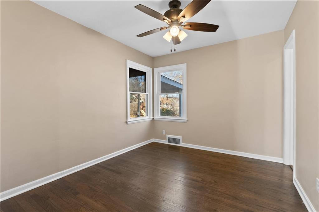 9804 East 68 Street Raytown, MO 64133 - Photo 16 of 36