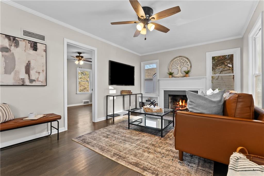 9804 East 68 Street Raytown, MO 64133 - Photo 4 of 36