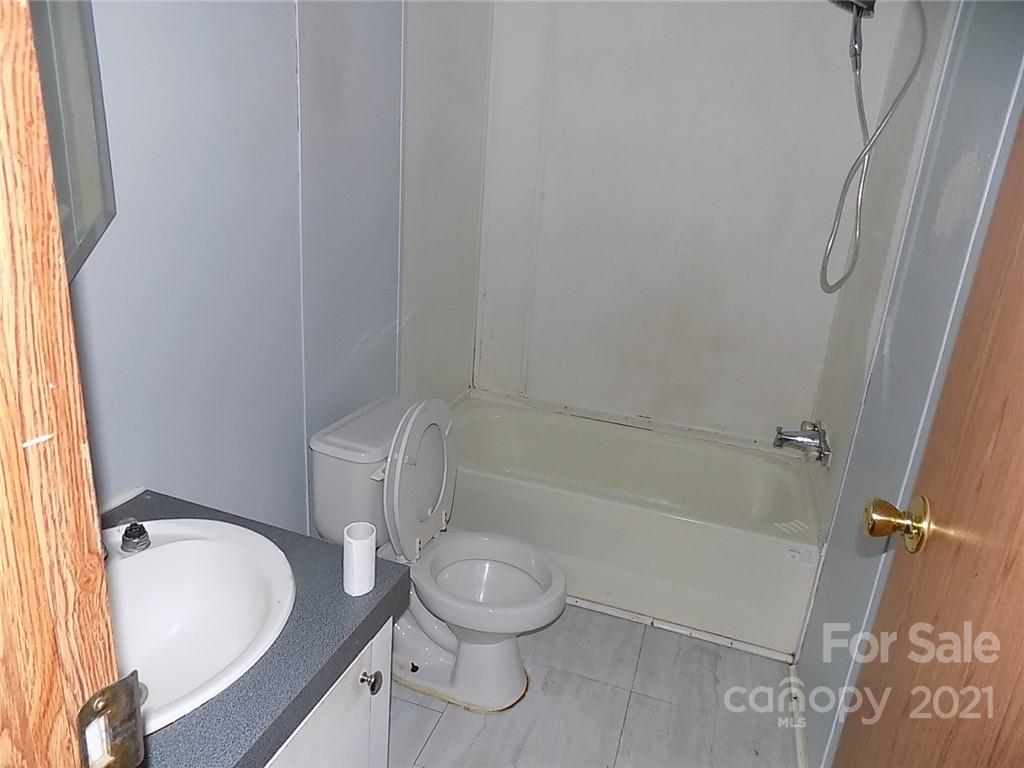 136 T R Foster Road Kings Mountain, NC 28086 - Photo 12 of 14 Gallery Image 12