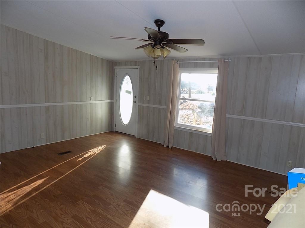 136 T R Foster Road Kings Mountain, NC 28086 - Photo 3 of 14 Gallery Image 3