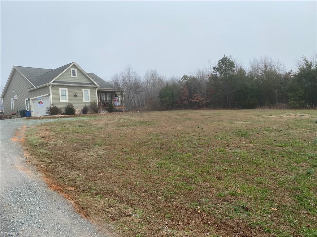 620 Yow Road Seagrove, NC 27341 - Photo 6 of 23