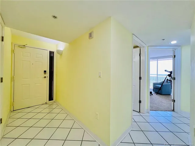 $5,300 | 5051 North Hwy A1A, Unit 126, Fort Pierce, FL 34949