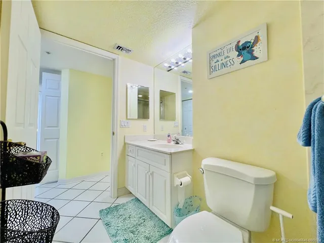 $5,300 | 5051 North Hwy A1A, Unit 126, Fort Pierce, FL 34949