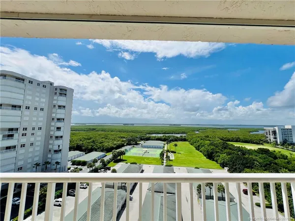 $5,300 | 5051 North Hwy A1A, Unit 126, Fort Pierce, FL 34949
