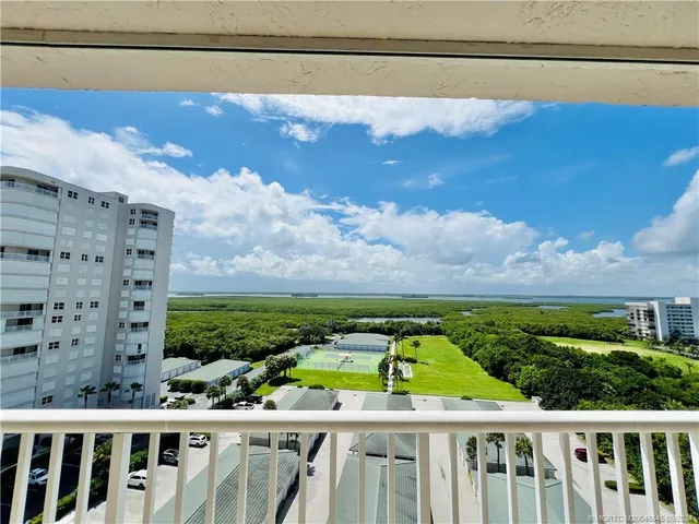 $5,300 | 5051 North Hwy A1A, Unit 126, Fort Pierce, FL 34949