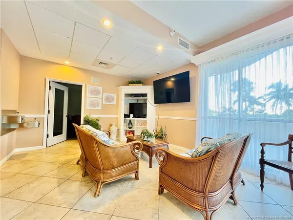 $5,300 | 5051 North Hwy A1A, Unit 126, Fort Pierce, FL 34949