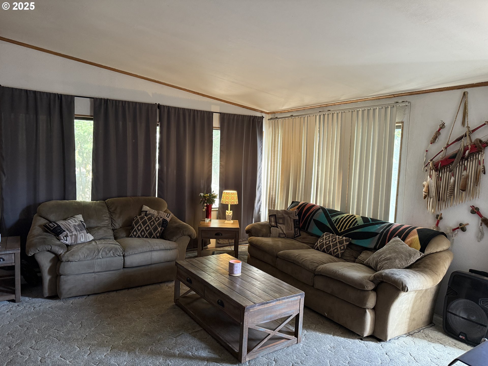 590 Northeast Spring Street White Salmon, WA 98672 - Photo 12 of 13 a living room with furniture and a couch