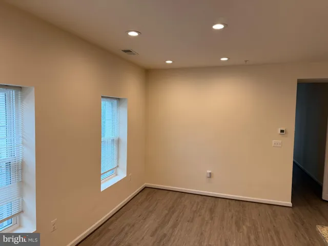 $2,999 | 1500 Ogden Street Northwest, Washington, DC 20010