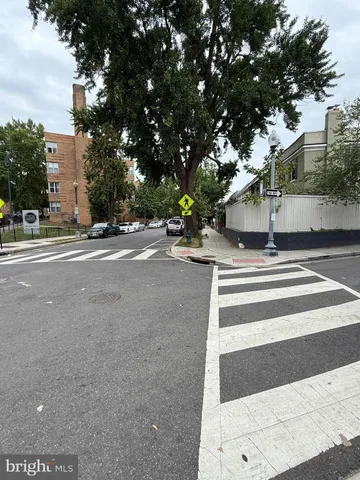 $2,999 | 1500 Ogden Street Northwest, Washington, DC 20010