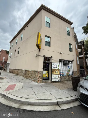 $2,999 | 1500 Ogden Street Northwest, Washington, DC 20010