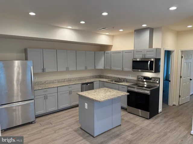 $2,999 | 1500 Ogden Street Northwest, Washington, DC 20010