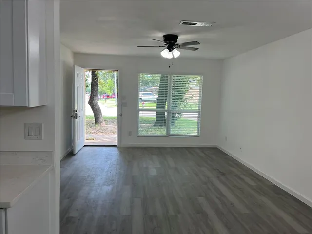 $211,900 | 3221 Forestdale Lane, Balch Springs, TX 75180