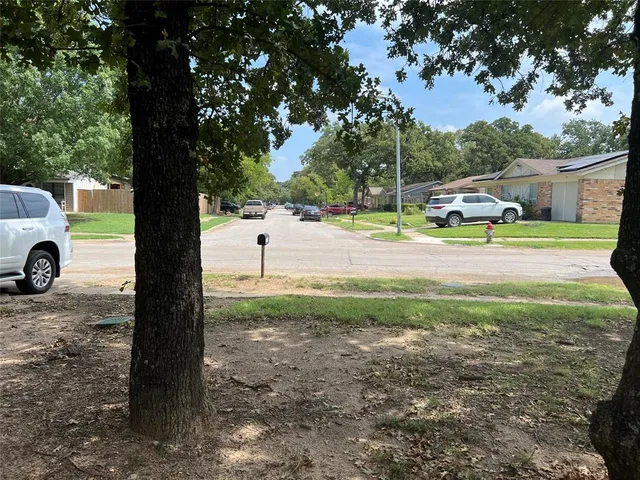 $211,900 | 3221 Forestdale Lane, Balch Springs, TX 75180