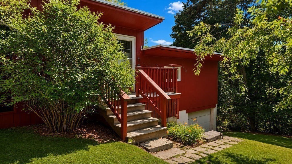 75 Manomet Point Road Plymouth, MA 02360 - Photo 17 of 18 Gallery Image 17
